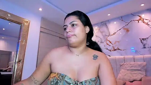 kiana cream online show from 25, 4, 2026