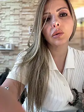  Abril-Office1 online show from 16, 3, 2026