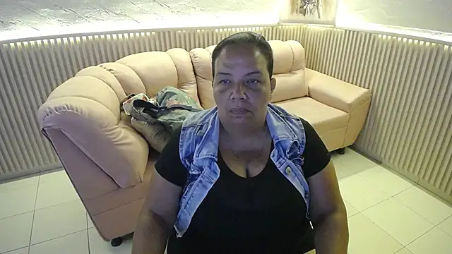 Penelope Nipples  online show from 5, 3, 2026