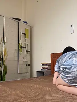 Ruby bear online show from 16, 6, 2026