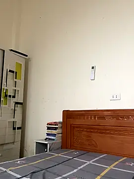 Ruby bear online show from 18, 11, 2025