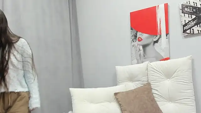 Tiny JuJu online show from 3, 3, 2026