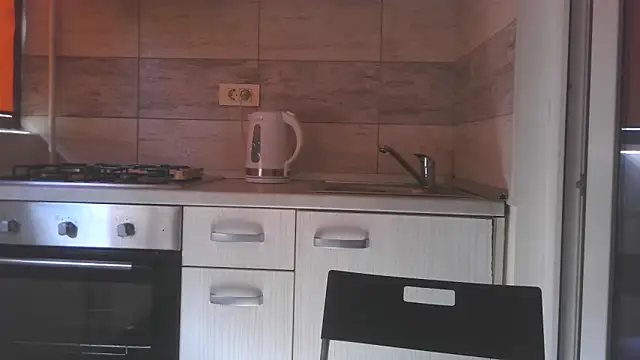 LovelyJulliette online show from 7, 5, 2026