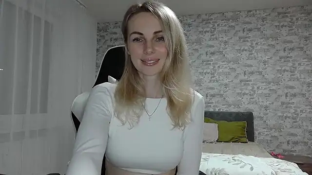 AlissonBia online show from 6, 6, 2026