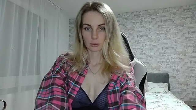 AlissonBia online show from 10, 5, 2026