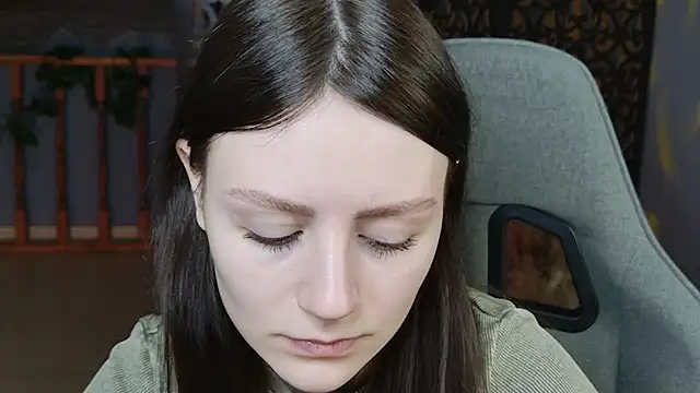 Snapshot of VeliraBraitberg chatting on 5, 2, 2025 VeliraBraitberg online show from 5, 2, 2025