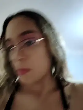 Snapshot of TaraaHot chatting on 15, 10, 2025 TaraaHot online show from 15, 10, 2025