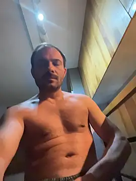 Adventurehotman online show from 9, 11, 2025