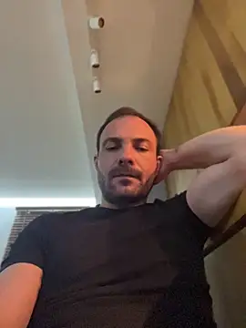 Snapshot of Adventurehotman chatting on 29, 4, 2026 Adventurehotman online show from 29, 4, 2026