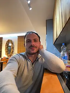 Adventurehotman online show from 21, 10, 2025