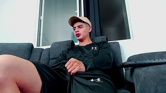 Stiven CL online show from 21, 10, 2025