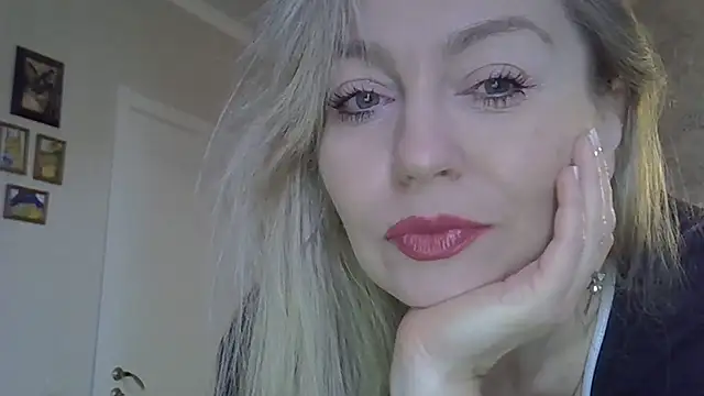 ZarinaSwift online show from 28, 10, 2025