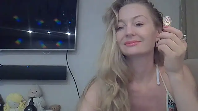 ZarinaSwift online show from 27, 6, 2026