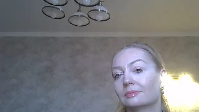 ZarinaSwift online show from 15, 7, 2026