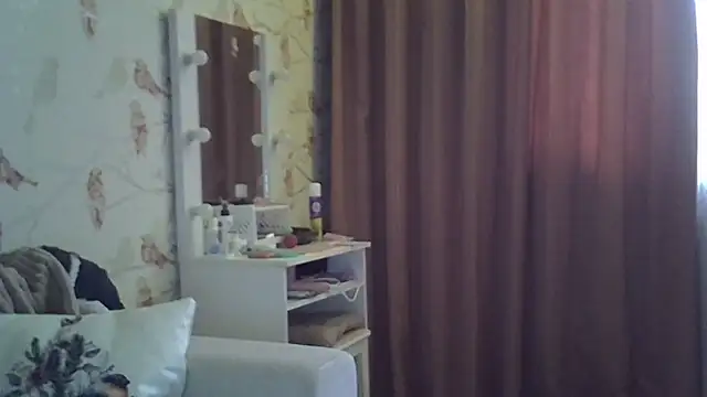 ZarinaSwift online show from 27, 11, 2025