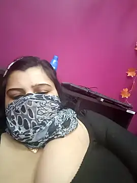 Snapshot of RESHMA_21 chatting on 12, 12, 2024 RESHMA 21 online show from 12, 12, 2024