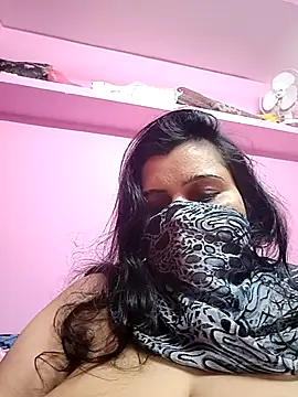 Snapshot of RESHMA_21 chatting on 16, 12, 2024 RESHMA 21 online show from 16, 12, 2024