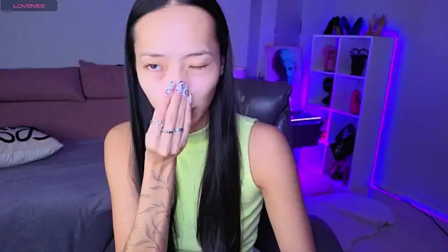  MIURA  online show from 28, 11, 2025