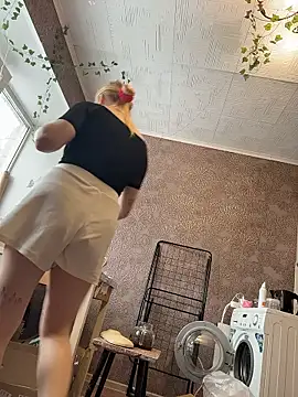 AmmyHot online show from 9, 1, 2026