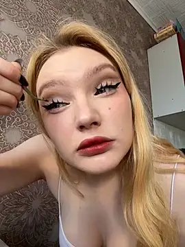 AmmyHot online show from 18, 11, 2025