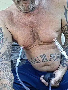 Hotbodyscottie online show from 25, 5, 2026