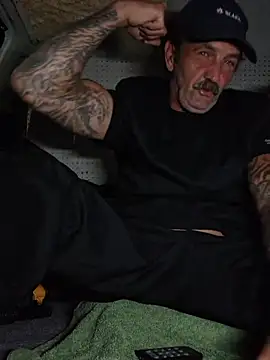 Hotbodyscottie online show from 25, 3, 2026