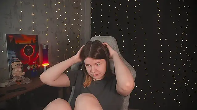 cuteamberlyyy online show from 26, 10, 2025