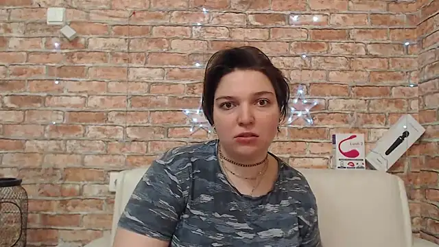 Amelia Kiss  online show from 2, 4, 2026