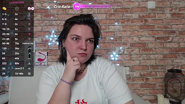 Amelia Kiss  online show from 11, 10, 2025