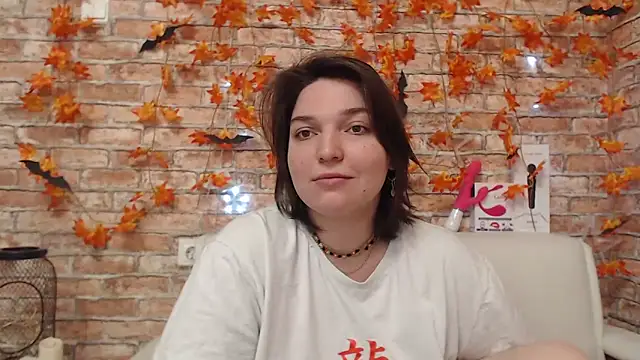 Amelia Kiss  online show from 30, 10, 2025