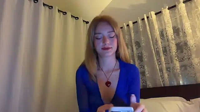 SirenaBelle online show from 12, 3, 2026