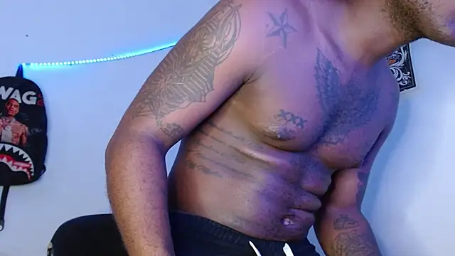 Snapshot of king__Black chatting on 3, 5, 2026 king Black online show from 3, 5, 2026