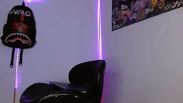 king  Black online show from 21, 3, 2026