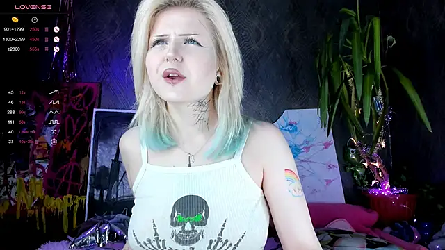 little grinch666 online show from 13, 1, 2025