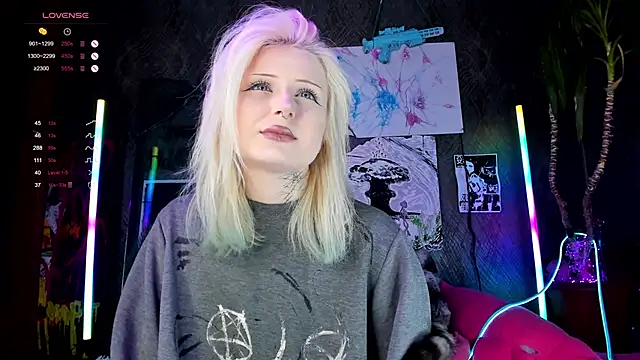 little grinch666 online show from 22, 2, 2025