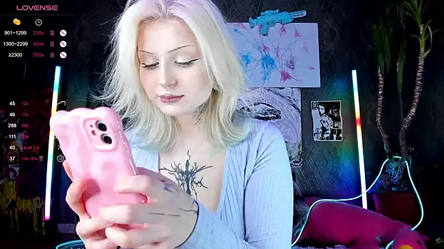 little grinch666 online show from 26, 2, 2025