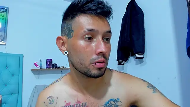 Bad Couple 1 online show from 2, 11, 2025