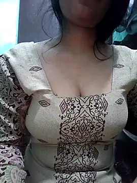 Snapshot of Kavita_ji chatting on 8, 10, 2025 Kavita ji online show from 8, 10, 2025