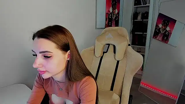   SilviaAbby   online show from 10, 2, 2025