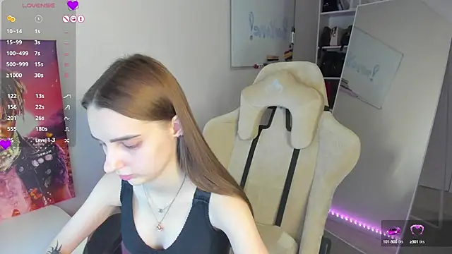   SilviaAbby   online show from 6, 1, 2025
