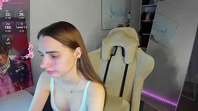   SilviaAbby   online show from 28, 1, 2025