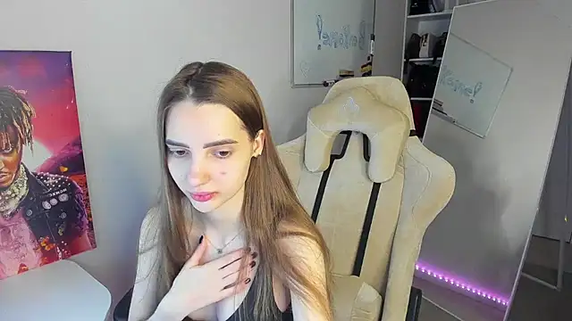   SilviaAbby   online show from 26, 1, 2025