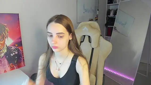   SilviaAbby   online show from 3, 1, 2025