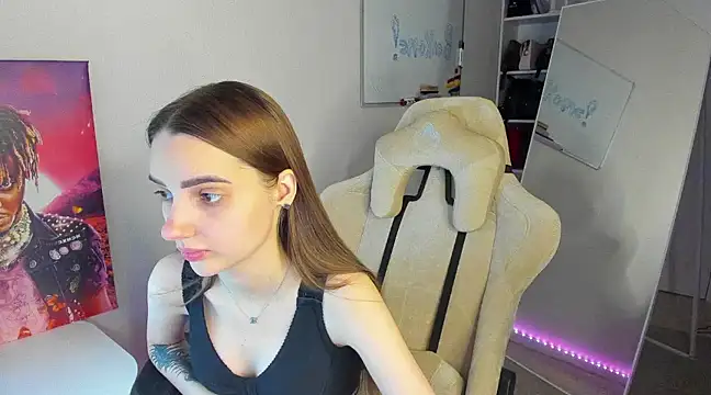   SilviaAbby   online show from 12, 1, 2025