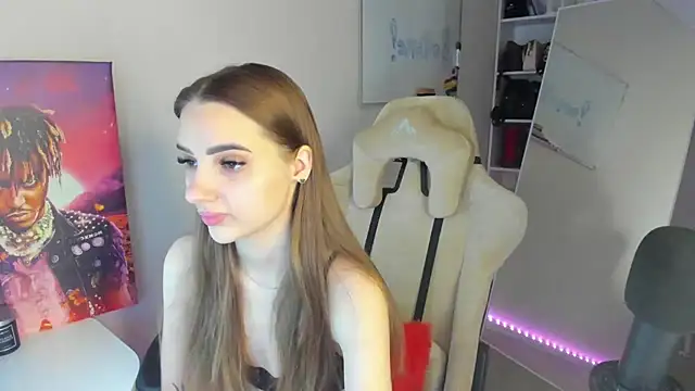   SilviaAbby   online show from 4, 12, 2024