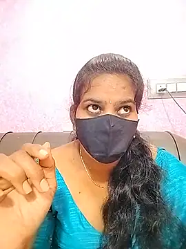 Snapshot of melina214 chatting on 11, 7, 2026 melina214 online show from 11, 7, 2026