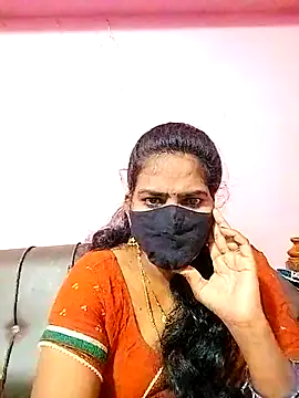 melina214 online show from 10, 10, 2025