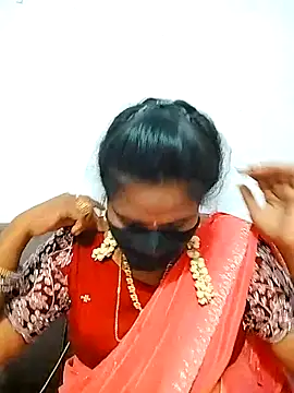 melina214 online show from 18, 2, 2026