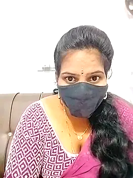 melina214 online show from 25, 2, 2026