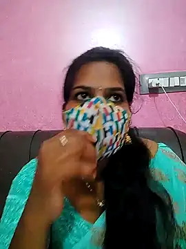 Snapshot of melina214 chatting on 22, 6, 2026 melina214 online show from 22, 6, 2026